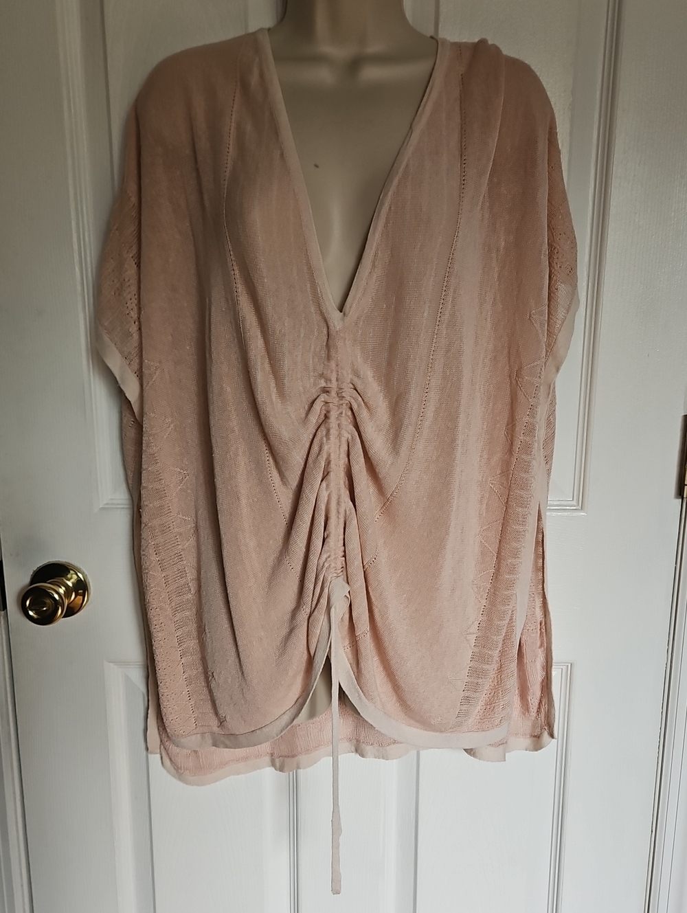 Victoria’s Secret lightweight cover up kimono Small pink peach